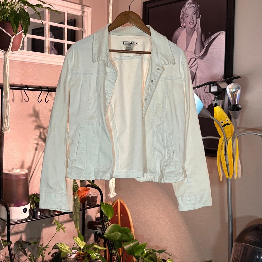 A.M.I. White Denim Jacket Rhinestone Button Up‎ Long Sleeve Women's